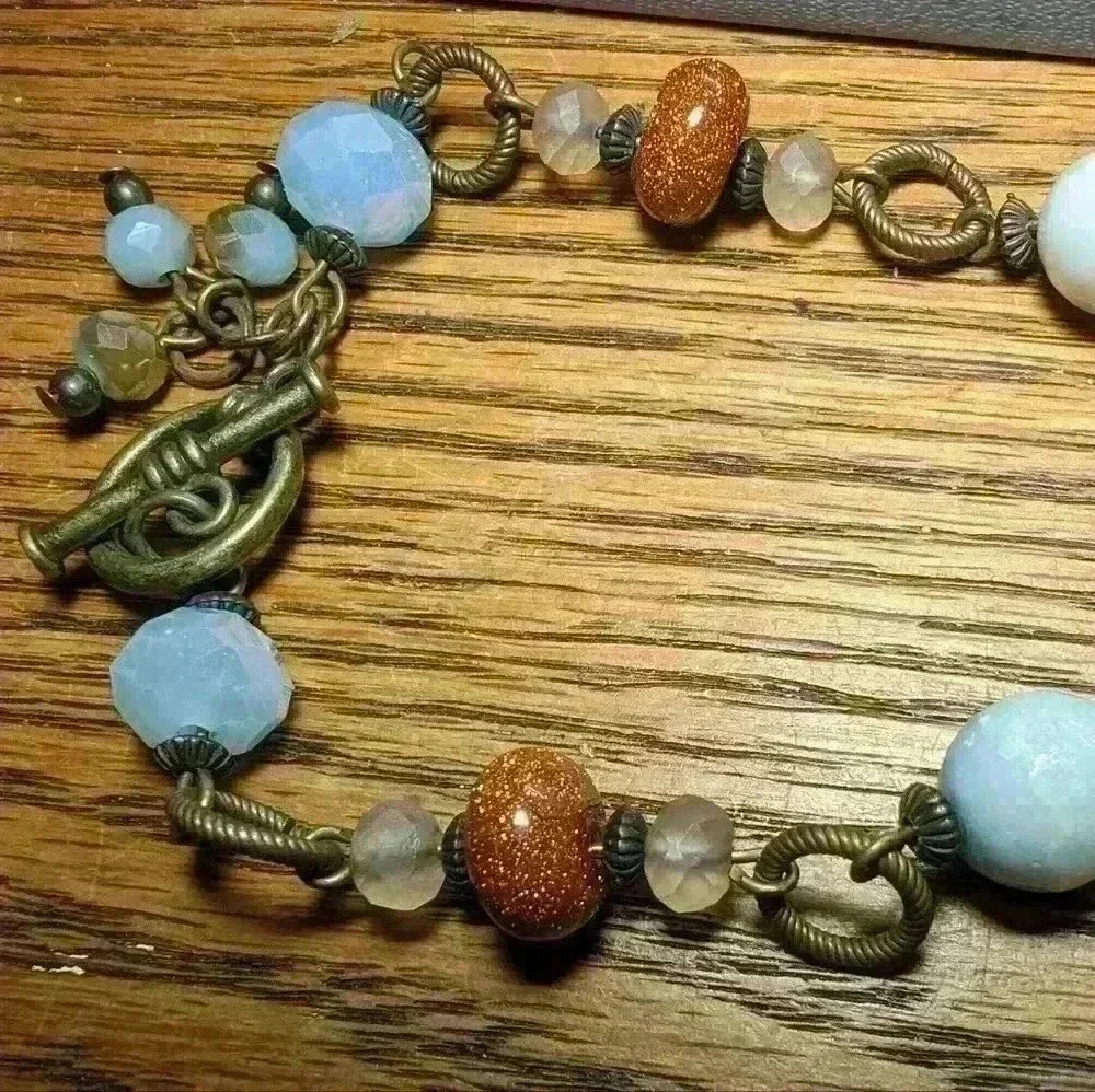 Unique New Bracelet with Swarovski Crystals & Sandstones